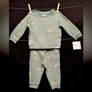 Carters - all creatures green w/ rainbows, 9 month outfit